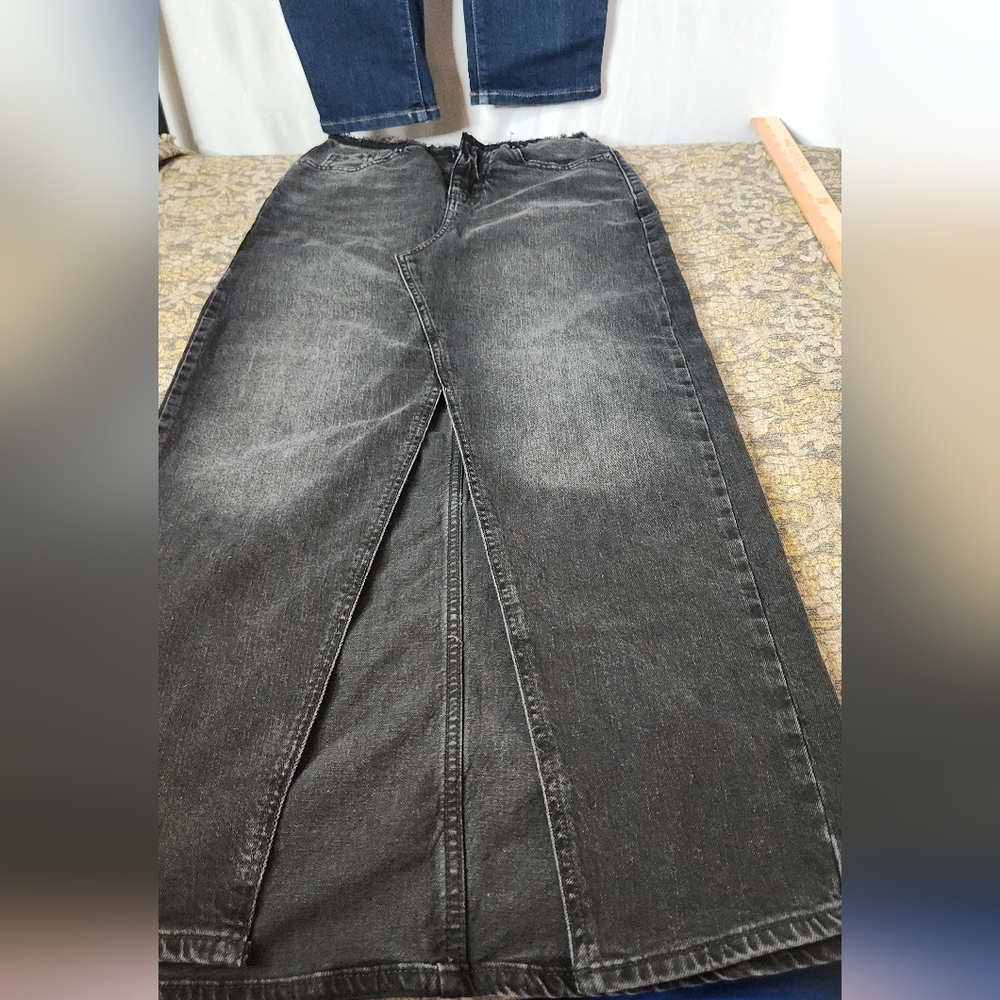 Women's Low-Rise Denim Midi Skirt - Wild Fable Black 0 - Picture 7 of 16